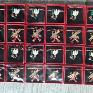 Martisoare traditionale tip brosa in cutie rosie, in set de 24 buc, model 2026 - imagine 5