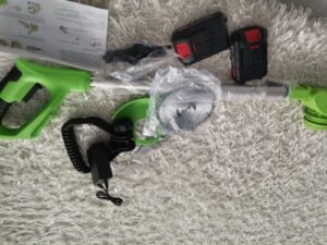 Motocoasa Electrica Cu Roti Detasabile Si 2 Acumulatori De 48V, Autonomie 4 h, 4000 mAh, 18000 RPM, Verde photo review