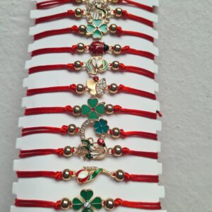 SET 12 Bratari Martisor  Reglabile – Elegante și Sclipitoare, pentru Copii și Adulți, Model 2026 - imagine 3