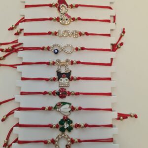 SET 12 X Bratara Martisor cu Snur Reglabil, Trifoi, Buburuze, Kuromi Pentru Copii și Adulți, 1 Martie 2026